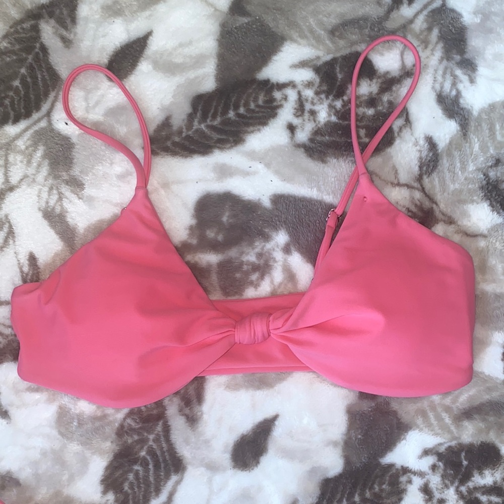 Bikini Set - Picture 2 of 3